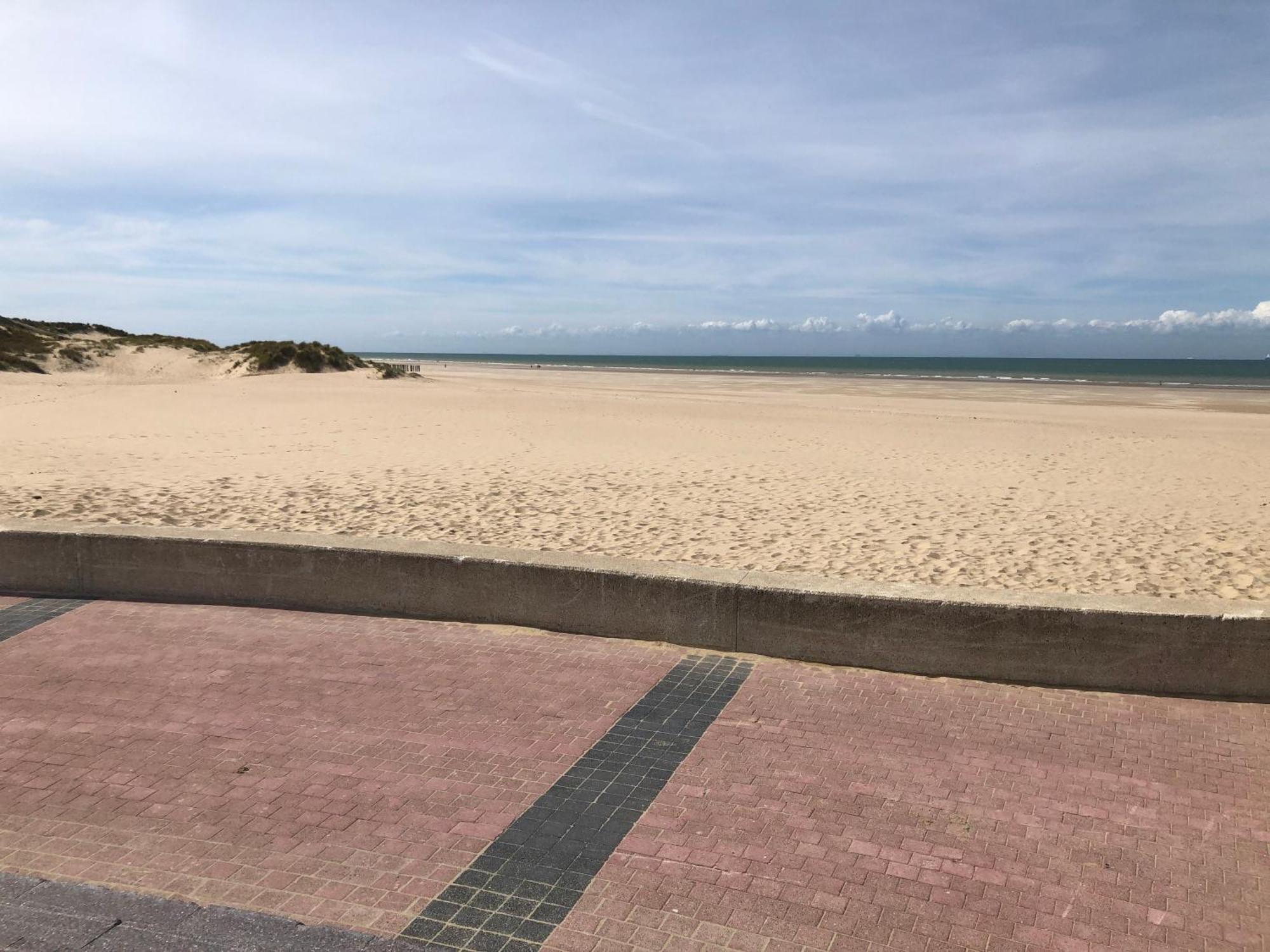Le Bord De Mer Calais Luaran gambar